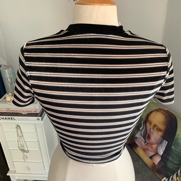F21 | striped velvet crop top size small - Picture 5 of 9